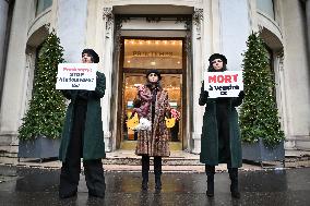 PETA activists in action at Printemps in Paris FA