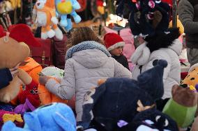 Plush Toy Market Scene