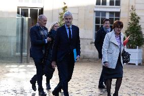 Meeting with Prime Minister, Senate President and party leaders at Matignon - Paris