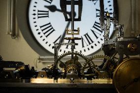 The Clock Of The Real Casa De Correos - Spain