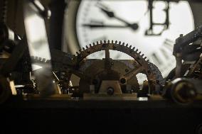 The Clock Of The Real Casa De Correos - Spain