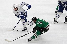 Dallas Stars V Toronto Maple Leafs - NHL