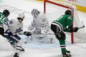 Dallas Stars V Toronto Maple Leafs - NHL