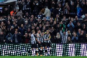 Newcastle United v Brentford - Carabao Cup Quarter Final