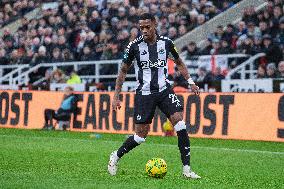 Newcastle United v Brentford - Carabao Cup Quarter Final