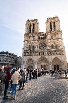 Illustration of Notre Dame de Paris Inside and Outside - Paris AJ