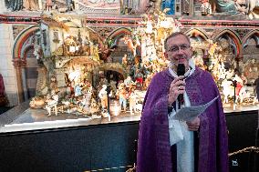 Blessing of the creche of Notre Dame de Paris - Paris AJ