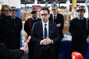 Stephane Sejourne visits customs officers freight zone -  Roissy-en-France