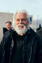 Arrival of Paul Watson in France - Paris