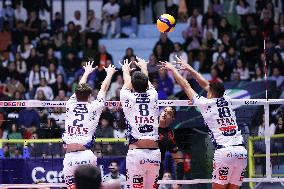 VOLLEY - CEV Cup - Itas Trentino vs Sport Lisboa - Benfica