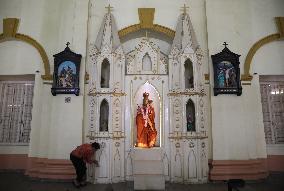 Christmas Celebration Preparation In Kolkata, India - 20 Dec 2024