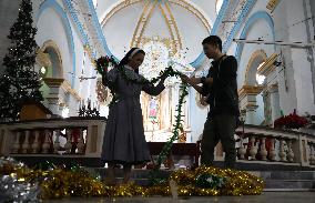 Christmas Celebration Preparation In Kolkata, India - 20 Dec 2024