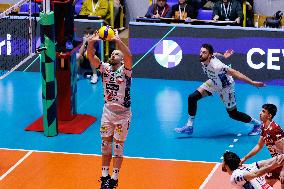 VOLLEY - CEV Cup - Itas Trentino vs Sport Lisboa - Benfica