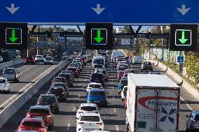 Christmas Traffic Jams - Spain