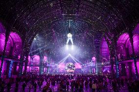 Ice skating rink at the Grand Palais in Paris FA