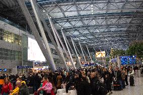 Holiday Travel In Duesseldorf Airport