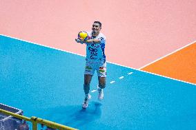 VOLLEY - CEV Cup - Itas Trentino vs Sport Lisboa - Benfica