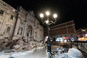 Jubilee, Trevi Fountain Restored