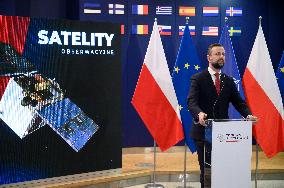 Polish MoD Signs Contract For The Acquisition Of Reconnaissance Satellites.