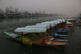 'Chillai-Kalan' Begins In Kashmir Valley