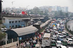 Traffic Jam In Dhaka