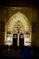 Vespers mass in the Notre-Dame Cathedral - Paris