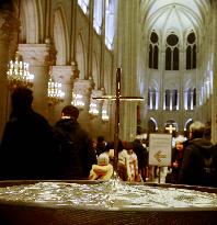 Vespers mass in the Notre-Dame Cathedral - Paris