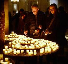 Vespers mass in the Notre-Dame Cathedral - Paris