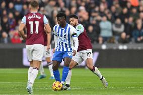 West Ham United FC v Brighton & Hove Albion FC - Premier League