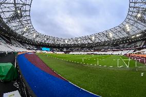 West Ham United FC v Brighton & Hove Albion FC - Premier League