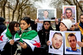 Members From The Syrian Community Gathered In Support With The Victims Of Bashar Al-Assad's Prisons