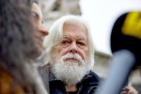 Sea Shepherd Conservation Society Founder, Anti-whaling Activist Paul Watson, Attends A Rally In His Support