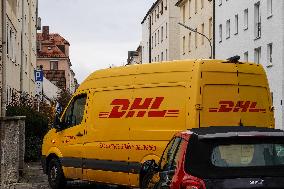 DHL Parcel Delivery