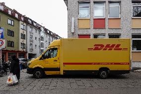 DHL Parcel Delivery