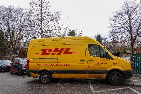 DHL Parcel Delivery