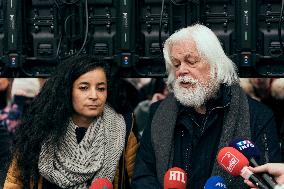 Paul Watson during a Press Conference - Paris AJ