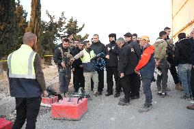 Turkish Search Around Sednaya For Missing Persons