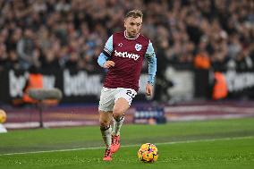 West Ham United FC v Brighton & Hove Albion FC - Premier League