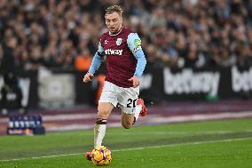 West Ham United FC v Brighton & Hove Albion FC - Premier League