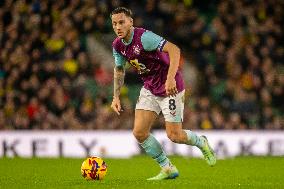 Norwich City FC v Burnley FC - Sky Bet Championship