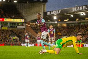 Norwich City FC v Burnley FC - Sky Bet Championship