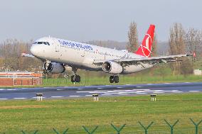 Brussels Airport - Aviation