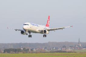 Brussels Airport - Aviation