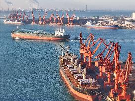 Chinese Ports Cargo Throughput Increased