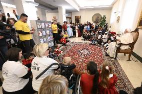 Pope Francis Visits Children Of Santa Marta Dispensary - Vatican