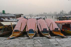 40 Day Period Of Harsh Winter Begins In Kashmir