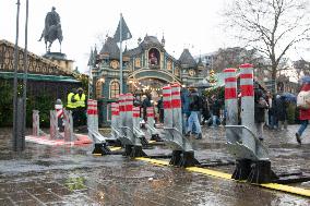 Anti Terrorism Security Barrier In Cologne Christmas Market