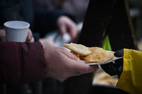 Annual Christmas Food Handout For People In Need In Krakow