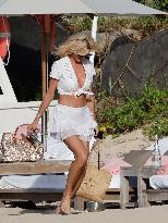 Victoria Silvstedt Enjoying The Sun In St Barths