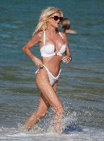 Victoria Silvstedt Enjoying The Sun In St Barths